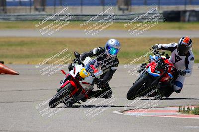 media/Jun-25-2022-Fastrack Riders (Sat) [[296e527623]]/Level 2/Outside Turn 6/